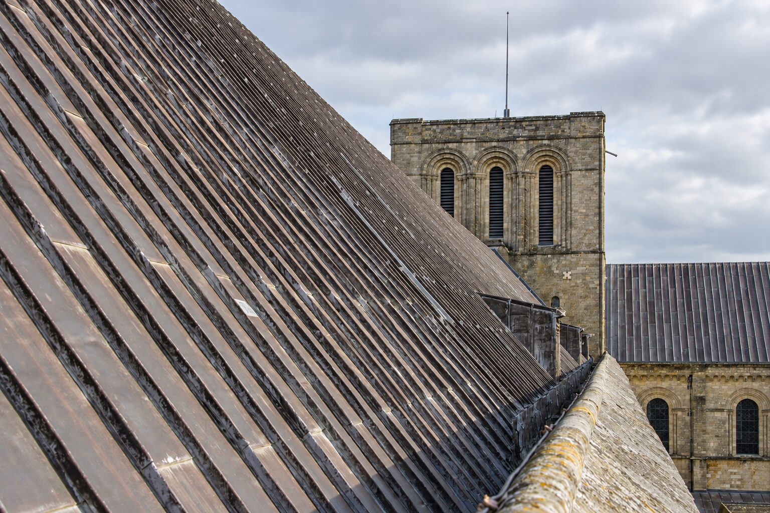 Winchester Cathedral — exterior